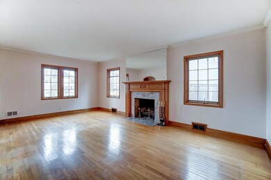 1885 Wyandotte Rd, Columbus, OH 43212 - photo 5