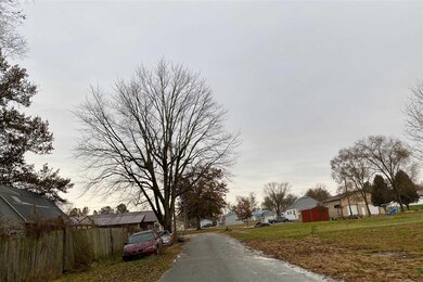 424 Utt St, Bicknell, IN 47512 - photo 5