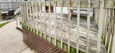 1210 W 5th St, Winona, MN 55987 - photo 3