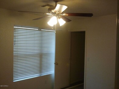 520 E Reflection Place, Chandler, AZ 85286 - photo 2