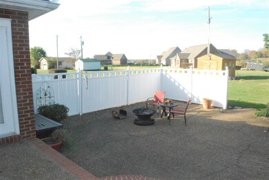 250 Collett Bridge Rd, Alvaton, KY 42122 - photo 4