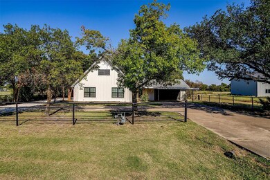 6616 Sundance Cir, Joshua, TX 76058 - photo 2