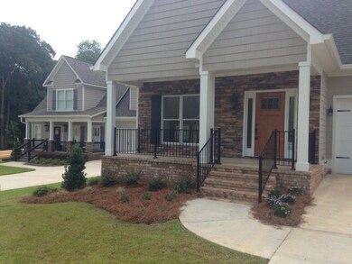 331 Carillon Ln, Macon, GA 31210 - photo 2