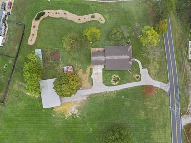 839 Old Wilderness Rd, Reeds Spring, MO 65737 - photo 3