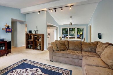 975 Colony Dr, Aurora, OH 44202 - photo 5