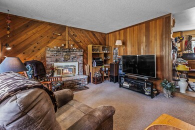 60843 Emigrant Cir, Bend, OR 97702 - photo 7