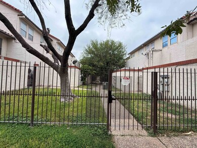 101 W Del Mar Blvd unit 1, Laredo, TX 78041 - photo 7