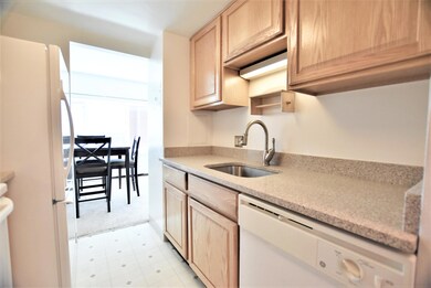 12C Kitchen1