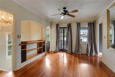 7412 Living room