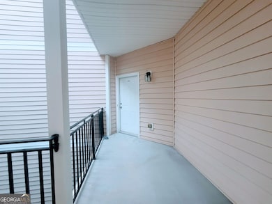 1392 Orchard Park Dr, Stone Mountain, GA 30083 - photo 3