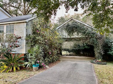 BEARDSLEE ST CARPORT
