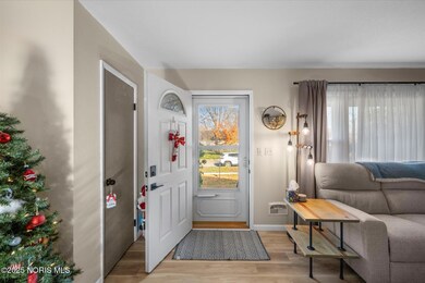 2605 Wyndale Rd, Toledo, OH 43613 - photo 4