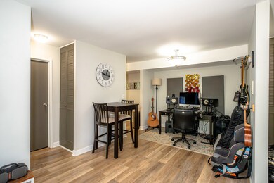 1461 N Winslowe Dr unit 101, Palatine, IL 60074 - photo 5