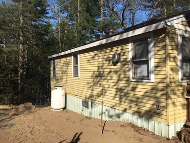 14 Dawn St, Hillsborough, NH 03244 - photo 3