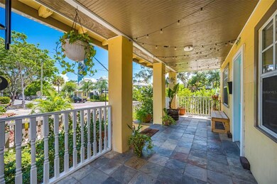 LARGE PORCH!
