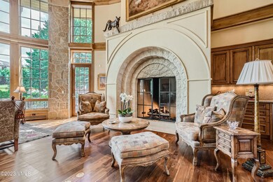 07 Living Room