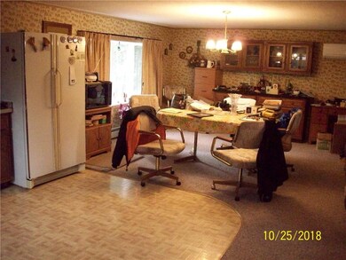 Kitchen/Dining