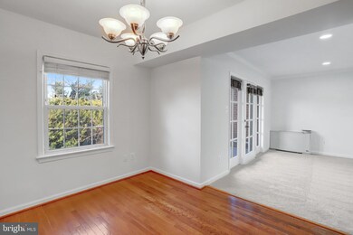 3330 Spring Ln unit D34, Baileys Crossroads, VA 22041 - photo 7