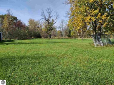 2936 E Gordon Rd, Au Gres, MI 48703 - photo 6