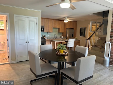 2660 Greenbriar Ln unit B, Annapolis, MD 21401 - photo 3