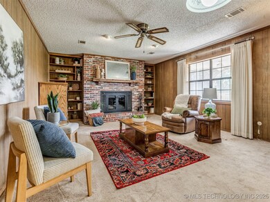 1051 N Caney St, Copan, OK 74022 - photo 5