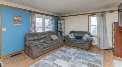 97 Arlington Cir, Wickliffe, OH 44092 - photo 2