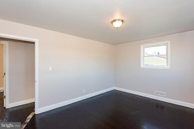 3327 Essex Rd, Gwynn Oak, MD 21207 - photo 7
