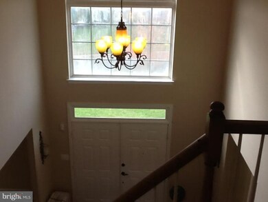 11032 Grassy Knoll Terrace, Germantown, MD 20876 - photo 4