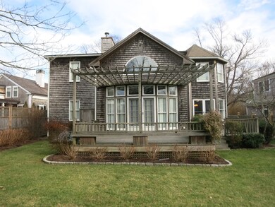 4 Plantingfield Way, Edgartown, MA 02539 - photo 2