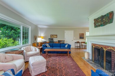 Sun Drencehed living room