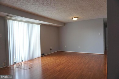 19509 Gunners North Branch Rd unit E, Germantown, MD 20876 - photo 5