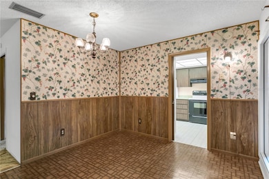 820 Ambassador Loop, Tampa, FL 33613 - photo 6