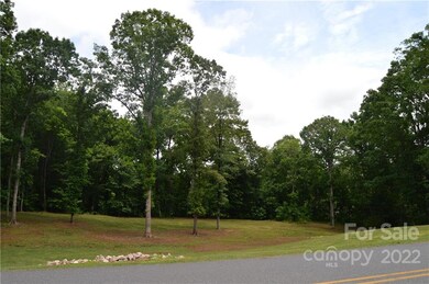 225 Gleneagles Rd E, Statesville, NC 28625 - photo 2