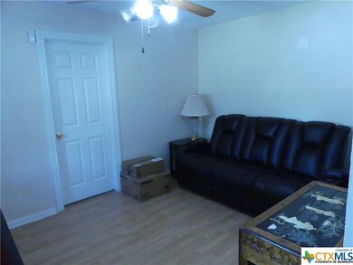 1105 S 29th St, Copperas Cove, TX 76522 - photo 4