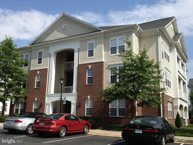 22655 Blue Elder Terrace unit 204, Ashburn, VA 20148 - photo 2