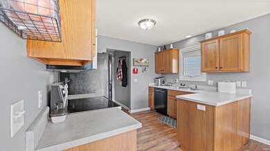 9552 Pinepark Pass, New Haven, IN 46774 - photo 7