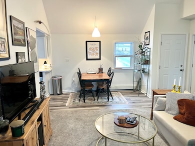 103 Cove St unit 2, New Haven, CT 06512 - photo 3