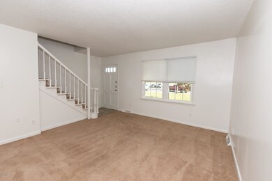 329 Richlands Ave unit 1, Jacksonville, NC 28540 - photo 5