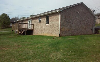 7410 Zach Ln, Corryton, TN 37721 - photo 5