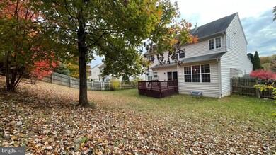 5682 Northton Ct, Woodbridge, VA 22193 - photo 7