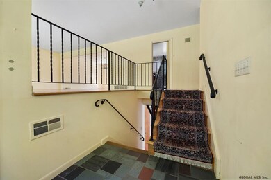 13 Hickory Ln, Schenectady, NY 12302 - photo 7