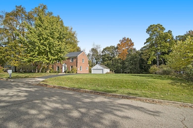 3237 Old Colony Rd, Kalamazoo, MI 49008 - photo 4