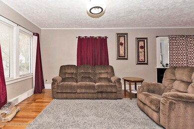 1232 Climax St, Lansing, MI 48912 - photo 3