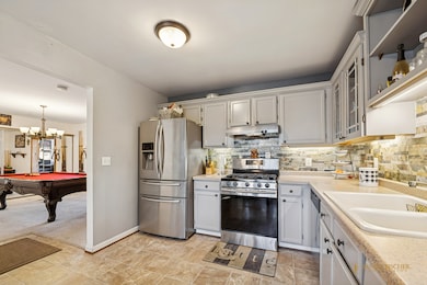 1125 Windslow Cir, Crystal Lake, IL 60014 - photo 7