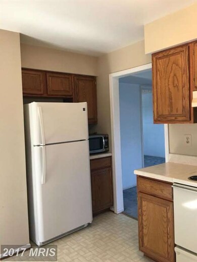 4327 Spring Ave, Halethorpe, MD 21227 - photo 4