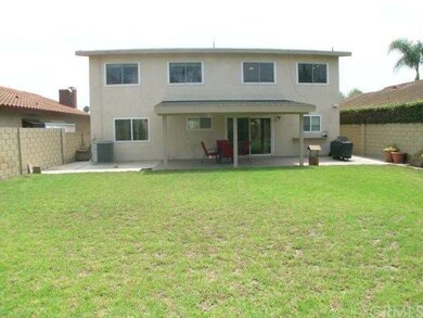 Oversized lot - HUGE backyard!