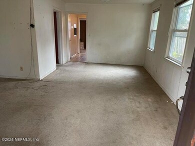 5148 Colonial Ave, Jacksonville, FL 32210 - photo 3