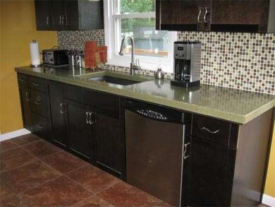 1244 Burts Pit Rd, Florence, MA 01062 - photo 5