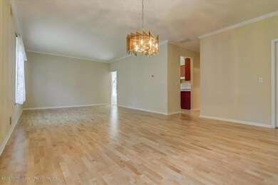 07-Dining & Living Room