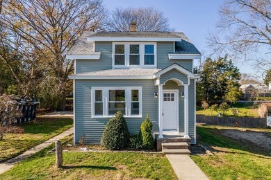 33 Macomber Ave, Swansea, MA 02777 - photo 4